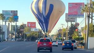 Autofahrer geschockt: Heißluftballon sorgt für Stau