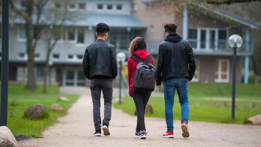 ++ ARCHIVBILD ++ Integration sorgt für Herausforderungen