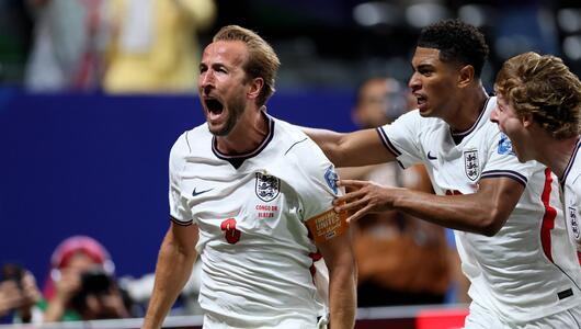 Für Harry Kane (l.) und Co. geht es im WM-Viertelfinale gegen Norwegen.