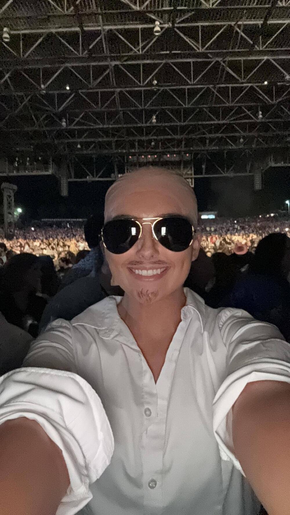 Pitbull Fan