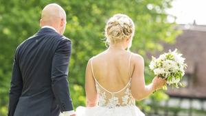 Bei "Hochzeit auf den ersten Blick" wagen mutige Singles ein besonderes Liebesabenteuer: Sie ...