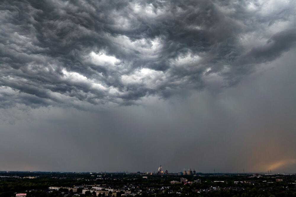 Gewitter in Duisburg