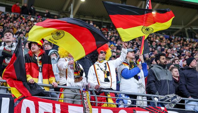 Deutsche Fans beim WM-Quali-Spiel gegen die Slowakei