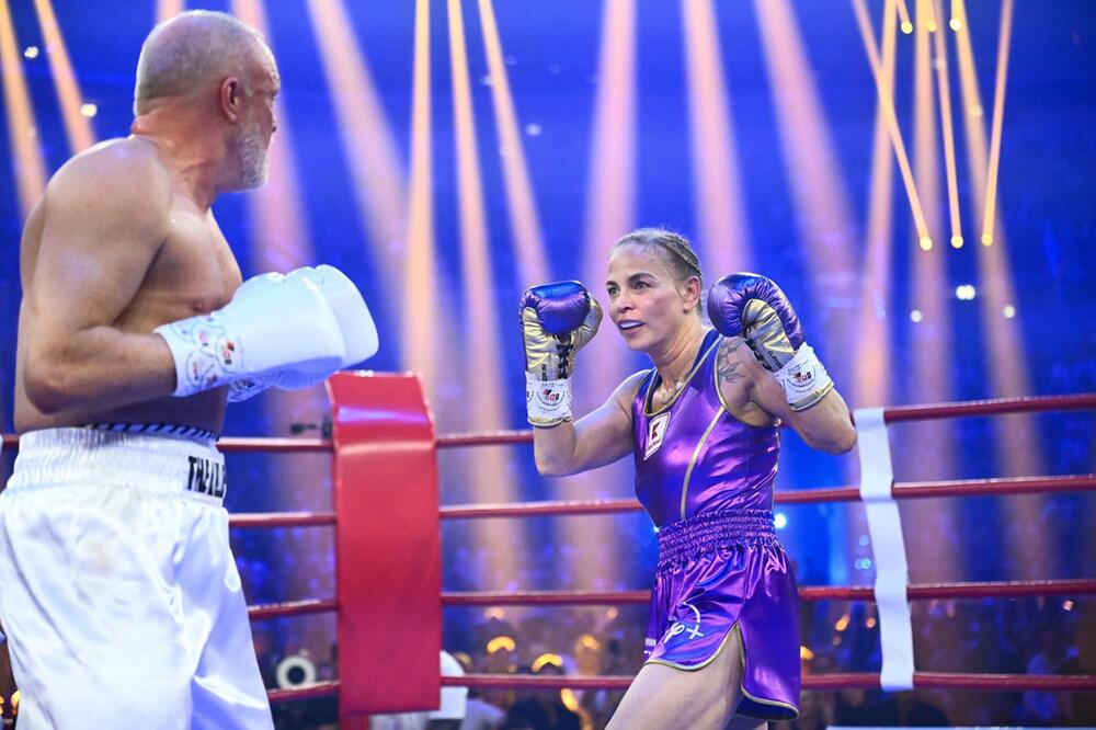 RTL "Der Clark Final Fight" - Entertainer Raab gegen Halmich