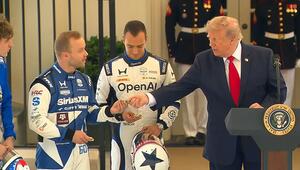 „Rennen wie kein anderes“: Trump empfängt IndyCar-Fahrer im Weißen Haus