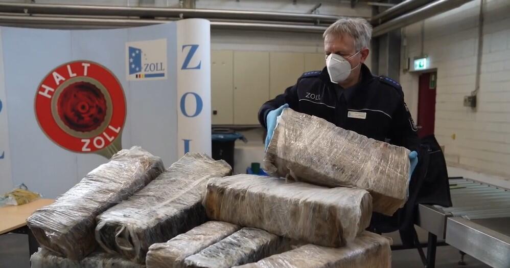 Hamburg: Kokain im Wert von 350 Millionen Euro gefunden | GMX.AT