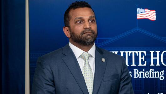 FBI-Direktor Kash Patel (Mitte) im November 2025.