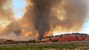 „Rauch-Tornado“: Glühender Wirbel fegt durch Feuer in Utah