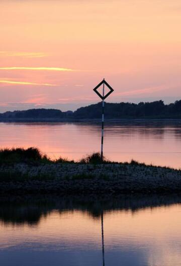 Abendstimmung am Elbufer