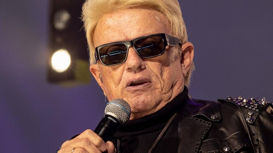 Heino musste sich von Schwester Hannelore verabschieden.