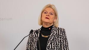 Klaudia Tanner (ÖVP)