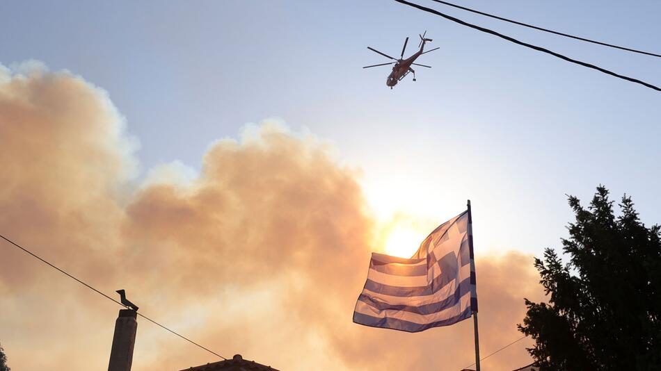 Waldbrand bei Athen