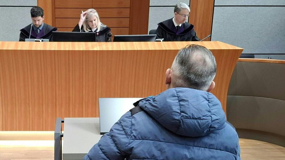 Ein 43-Jähriger soll seine 69-jährige Mutter in Tirol ermordet haben