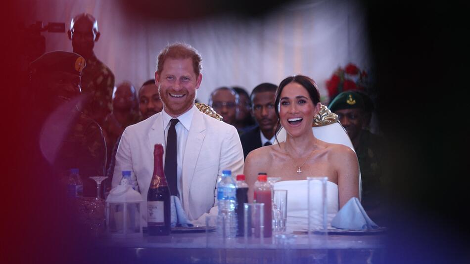 Prinz Harry und Herzogin Meghan in Nigeria.