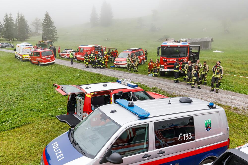 Kleinflugzeug in Österreichs Bergen abgestürzt