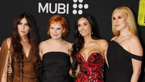 Scout Willis, Tallulah Willis, Demi Moore und Rumer Willis (v.l.n.r.) sind eine echte Familienbande.