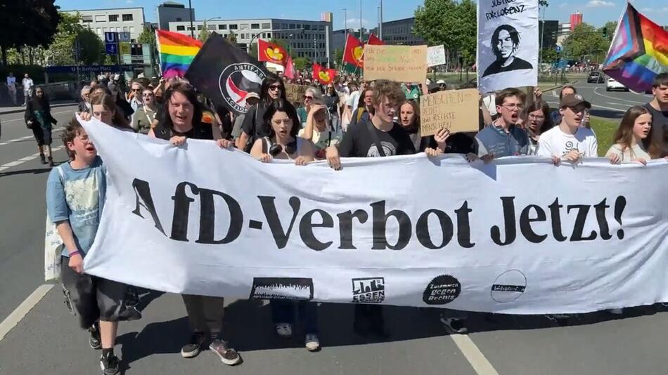 AfD-Verbot gefordert: Demonstrationen in ganz Deutschland