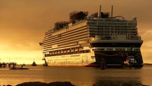 Kreuzfahrtriese "Disney Adventure" sticht erstmals in See