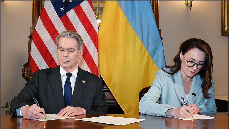 USA und Ukraine schließen Rohstoffabkommen