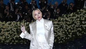 Madonna stellt sich gegen Donald Trump und seine Anweisungen zum Welt-Aids-Tag.