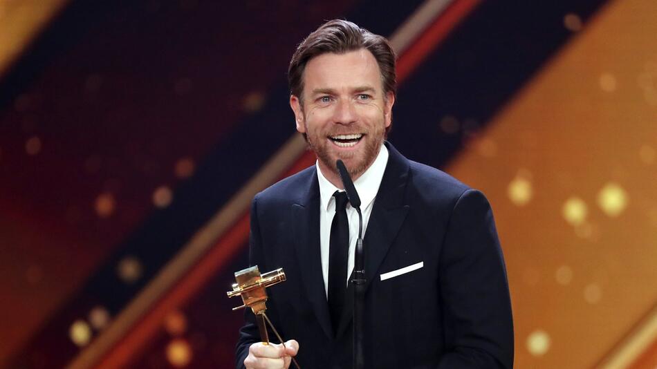 Ewan McGregor kündigt Rückkehr als Obi-Wan Kenobi an