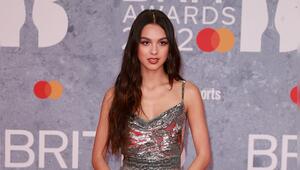 Olivia Rodrigo geht vehement gegen die "Rassistische Propaganda" der Trump-Regierung vor.