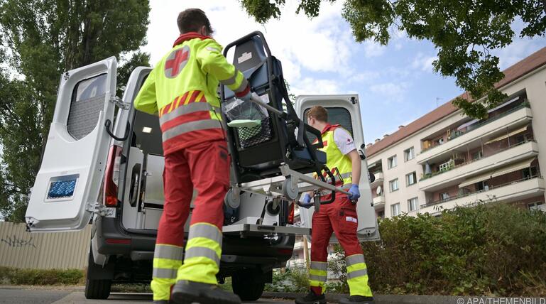 Zivildiener wohl künftig länger im Einsatz