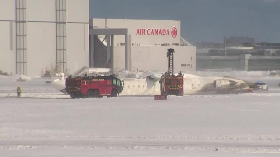 Bruchlandung eines Passagierflugzeugs in Kanada