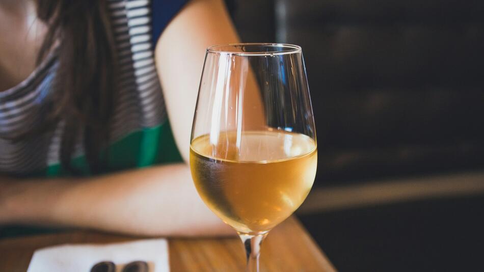 Warum jedes Glas Wein schadet