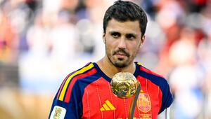 Weltmeister Rodri gelingt seltenes Titel-Kunststück