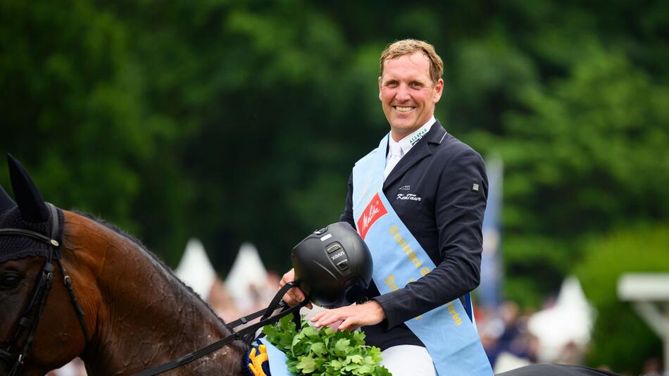 Pferdesport: Deutsches Spring- und Dressur Derby