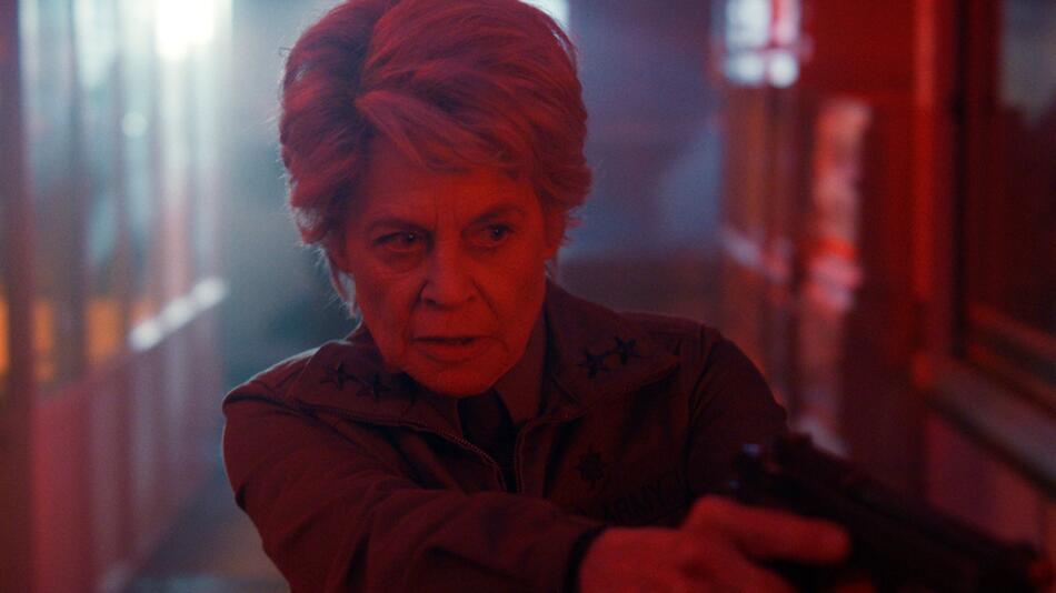 Auch "Terminator"-Star Linda Hamilton spielt in den neuen Folgen von "Stranger Things" mit.