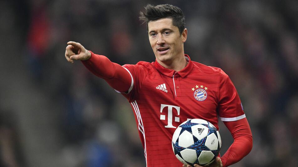 Robert Lewandowski, FC Bayern, Backup