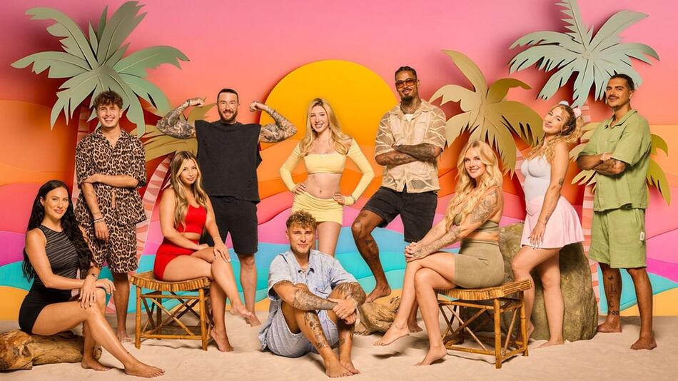Staffel drei von "Good Luck Guys": Jessica Hnatyk, Noah Bibble, Gabriela Alves Rodriguez, Mischa ...