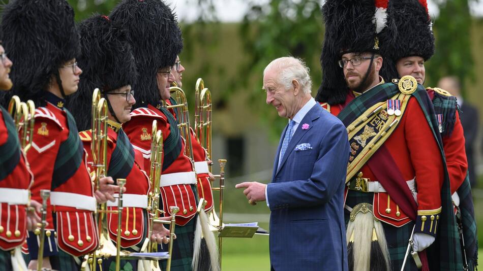 König Charles III. war während des Auftakts zur Holyrood-Woche sichtlich gut gelaunt.