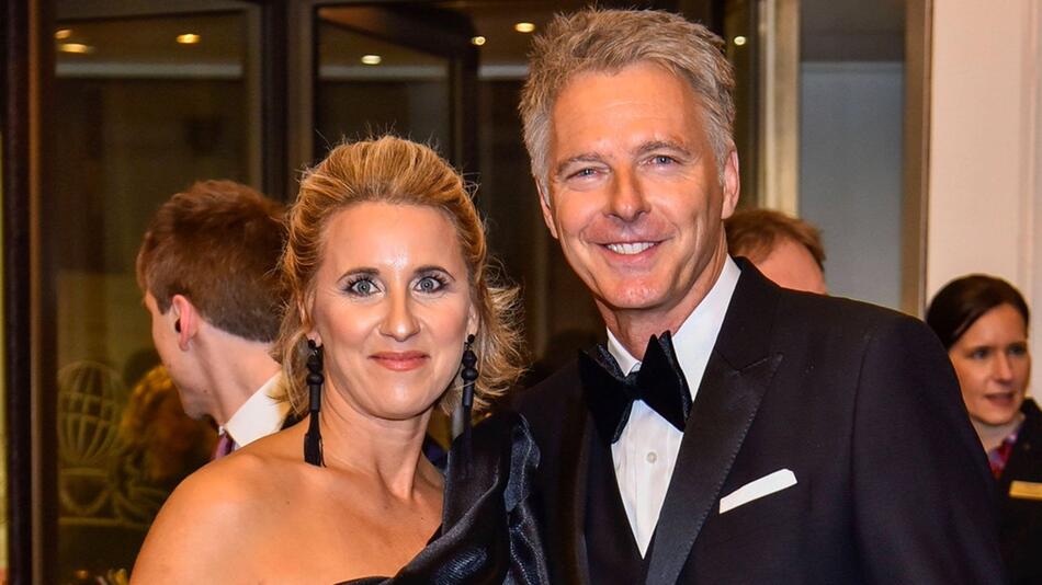 Irina und Jörg Pilawa beim Presseball 2020 in Hamburg - zwei Jahre später gaben sie die Trennung ...