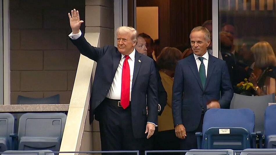 Durchwachsener Auftritt beim US-Open-Finale: Buhrufe und Applaus für Donald Trump