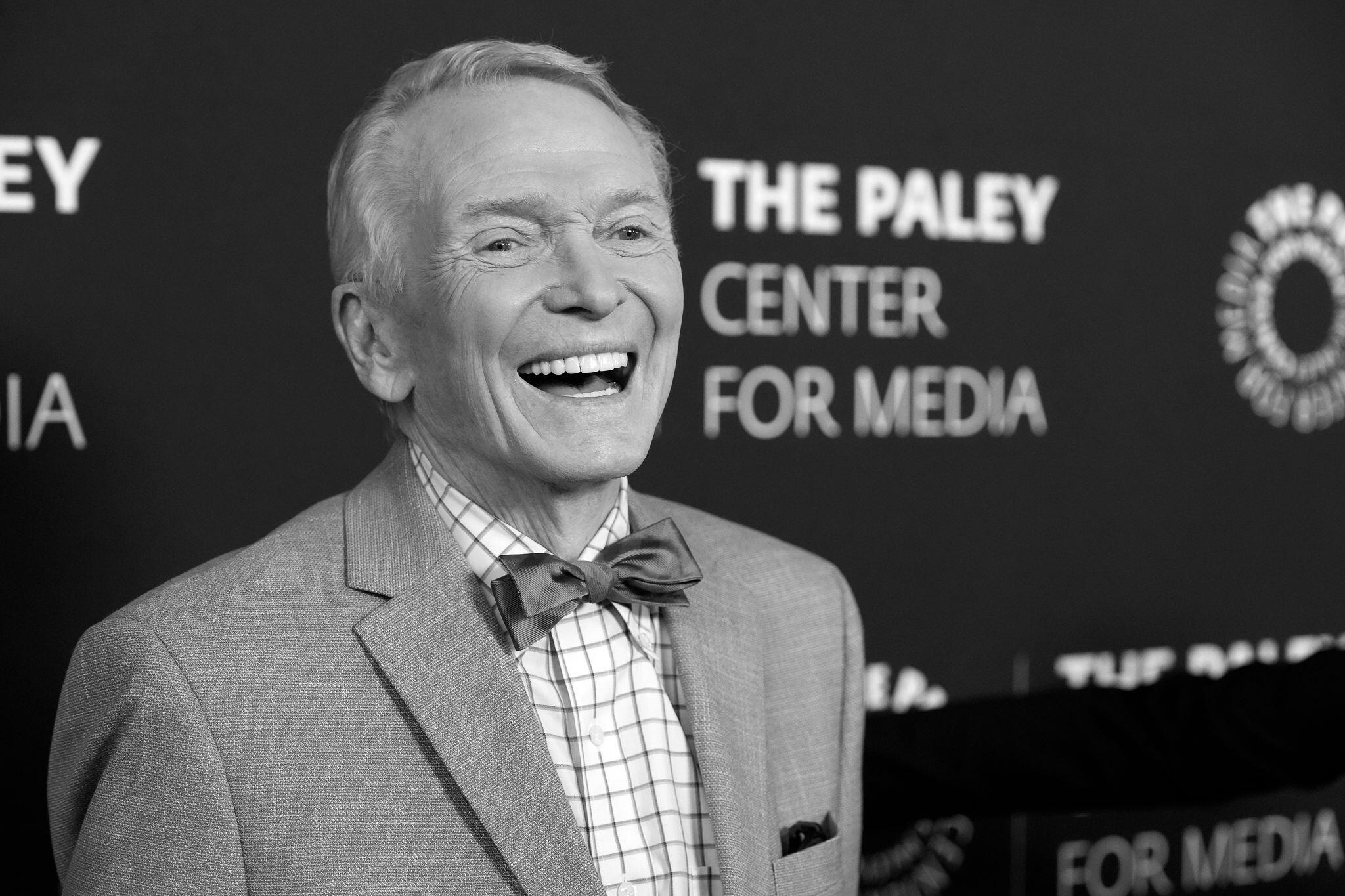 Designer Der Stars Bob Mackie Ist Tot GMX AT Designer Der Stars Bob Mackie Ist Tot GMX AT