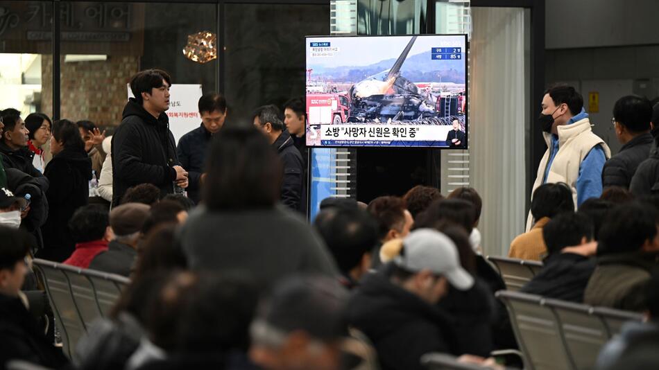 Passagierflugzeug in Südkorea verunglückt