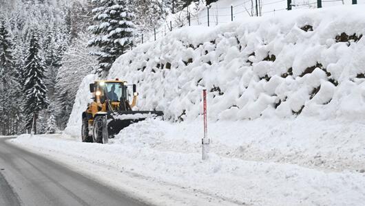 Die Schneefälle führten nur zu leichten Verkehrsbehinderungen in Tirol