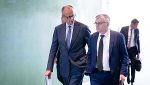Friedrich Merz und Stefan Kornelius