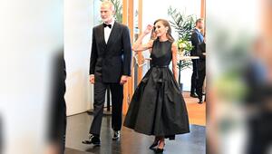 Königin Letizia trug dieses Kleid schon 2021.