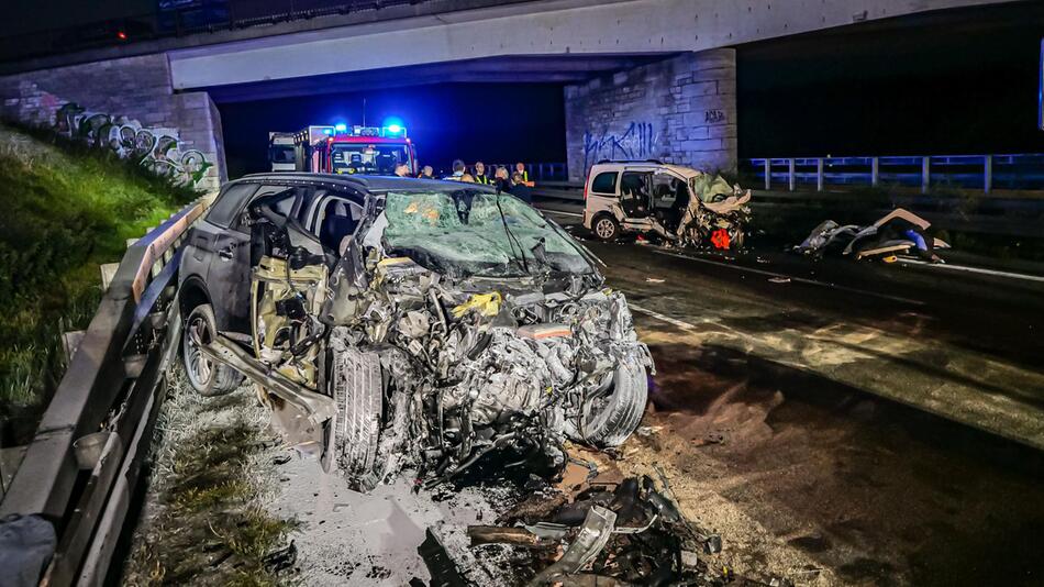 Geisterfahrer-Crash auf A8