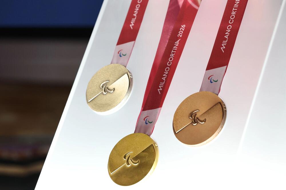 Medaillen für die olympischen Winterspiele und Paralympics 2026