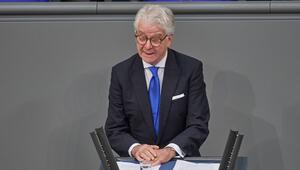 Marcel Reif bei seiner Rede im Bundestag im Januar 2024.