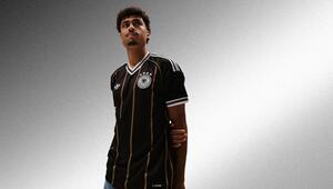 Fußball-Nationalmannschaft