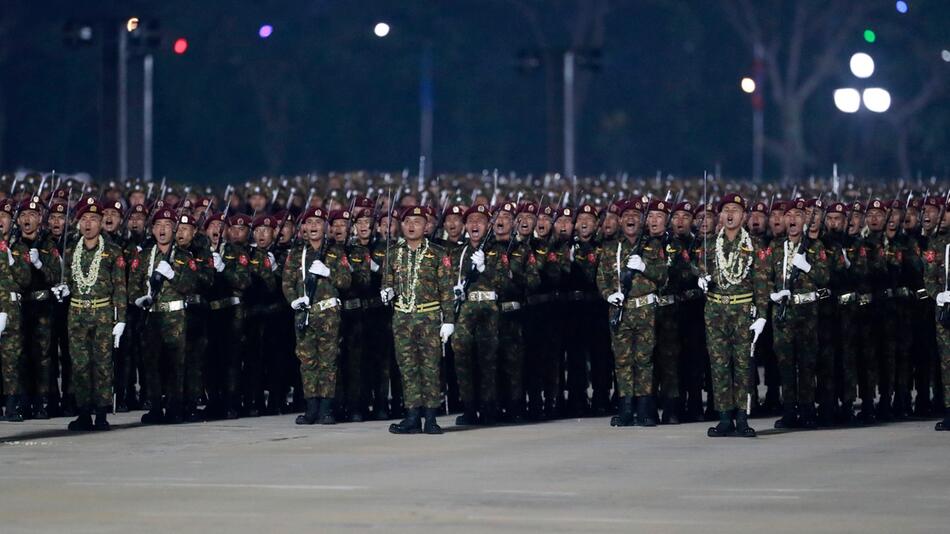 Militär in Myanmar