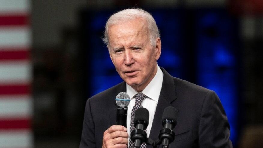 US-Präsident Joe Biden hält eine Rede.