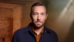 Sven Voss zeigt neue Fälle von "XY gelöst".