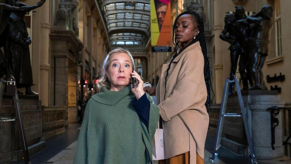 ChrisTine Urspruch und Karmela Shako in "Einspruch, Schatz! - Unter Vätern".
